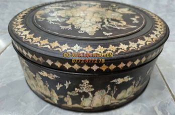 Tráp bánh mứt xưa. Gỗ gõ mật