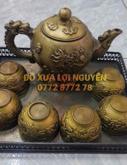 Bộ tách trà chất liệu đồng xưa