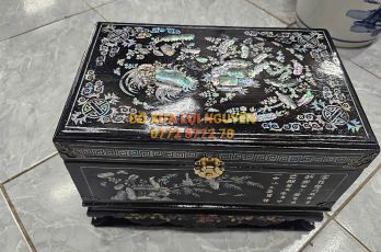 Tráp chữ nhật, gỗ gõ mật, cẩn ốc đẹp