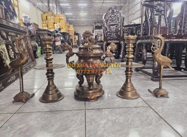 Đỉnh đồng ngũ sự