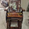 Ghế đu đưa gỗ cẩm lai cẩn ốc Singapore