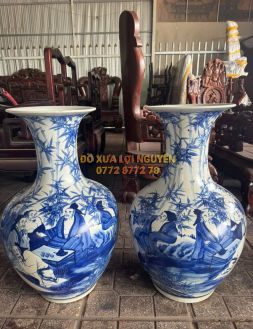 Cặp bình gốm Tàu men lam vip, vẽ tay sắc nét.