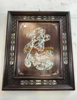 Tranh chữ NHẪN, Gỗ gõ mật