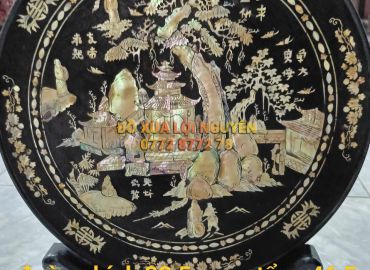 Dĩa tranh, gỗ gõ mật