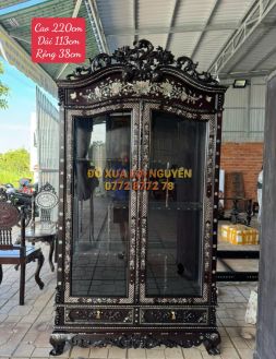 Tủ trưng bày cành hồng cẩn ốc đẹp, gỗ gõ mật