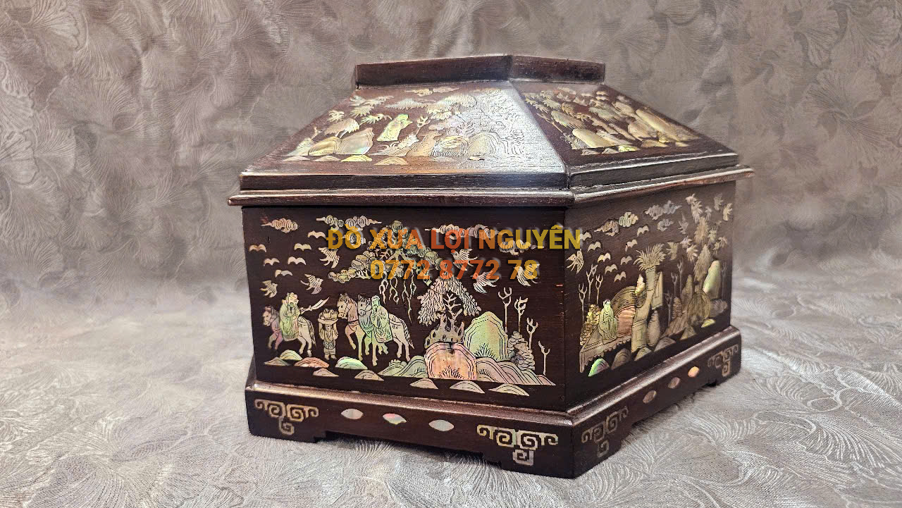 Tráp bánh mứt, Gỗ gõ mật