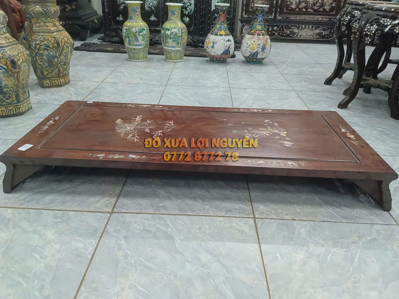 Bàn trà gỗ hương