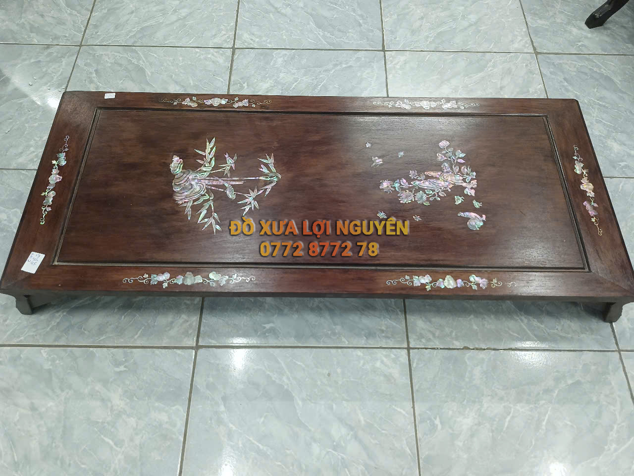 Bàn trà gỗ hương