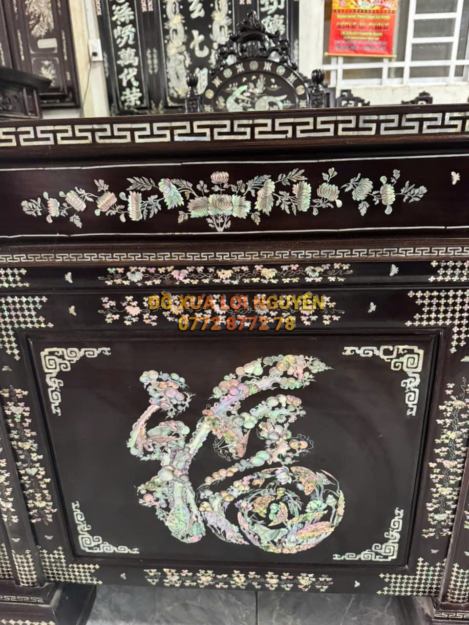 Bàn làm việc gỗ gõ mật cẩn ốc đẹp