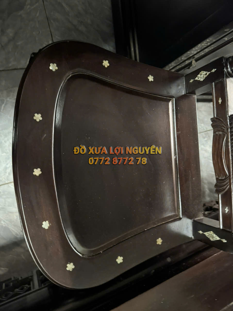 Bàn làm việc gỗ gõ mật cẩn ốc đẹp