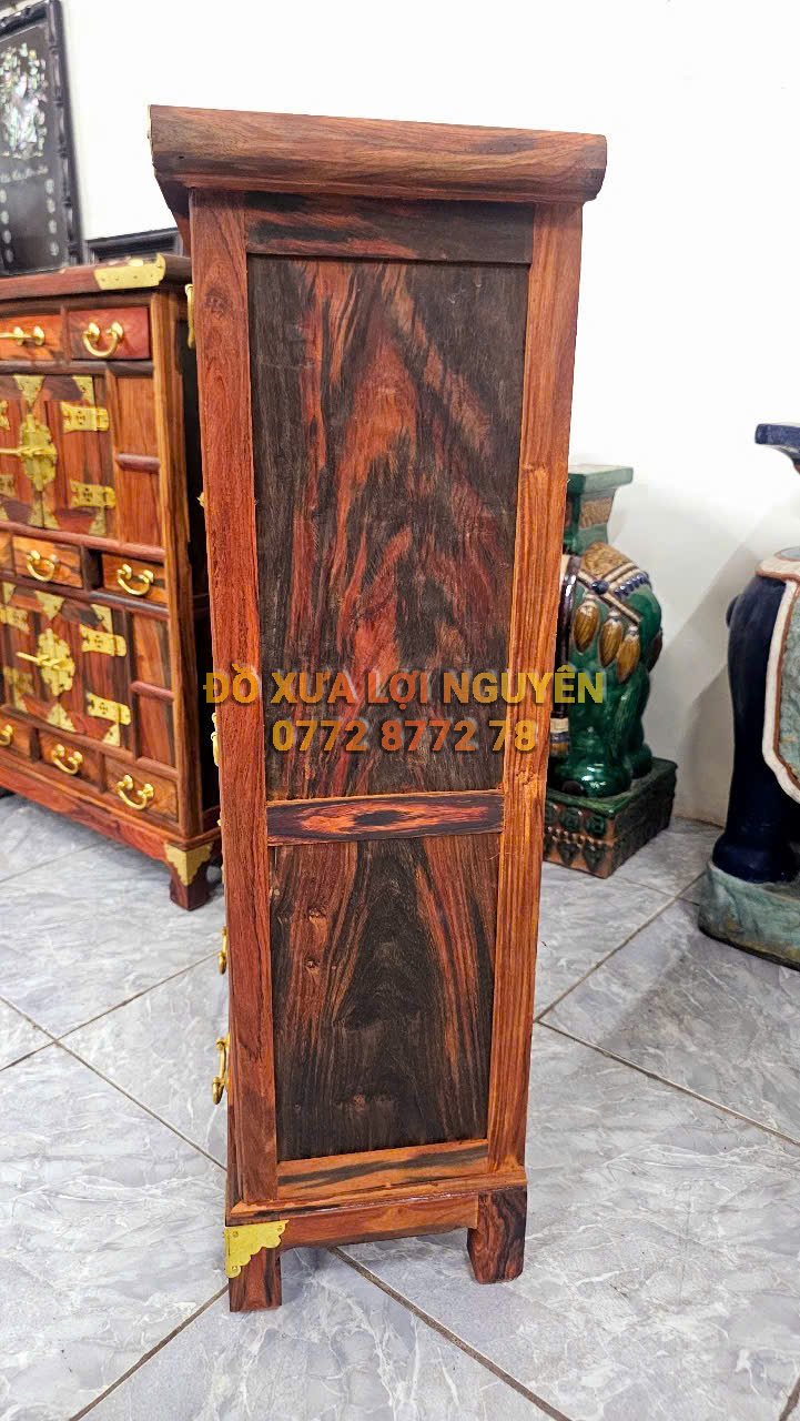 Tủ trà gỗ trắc ta, bọc đồng siêu đẹp