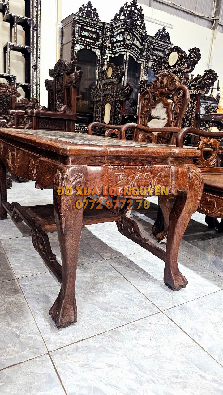 Bộ bàn hoa lá tây, gỗ trắc ta xưa đục trạm sắc nét