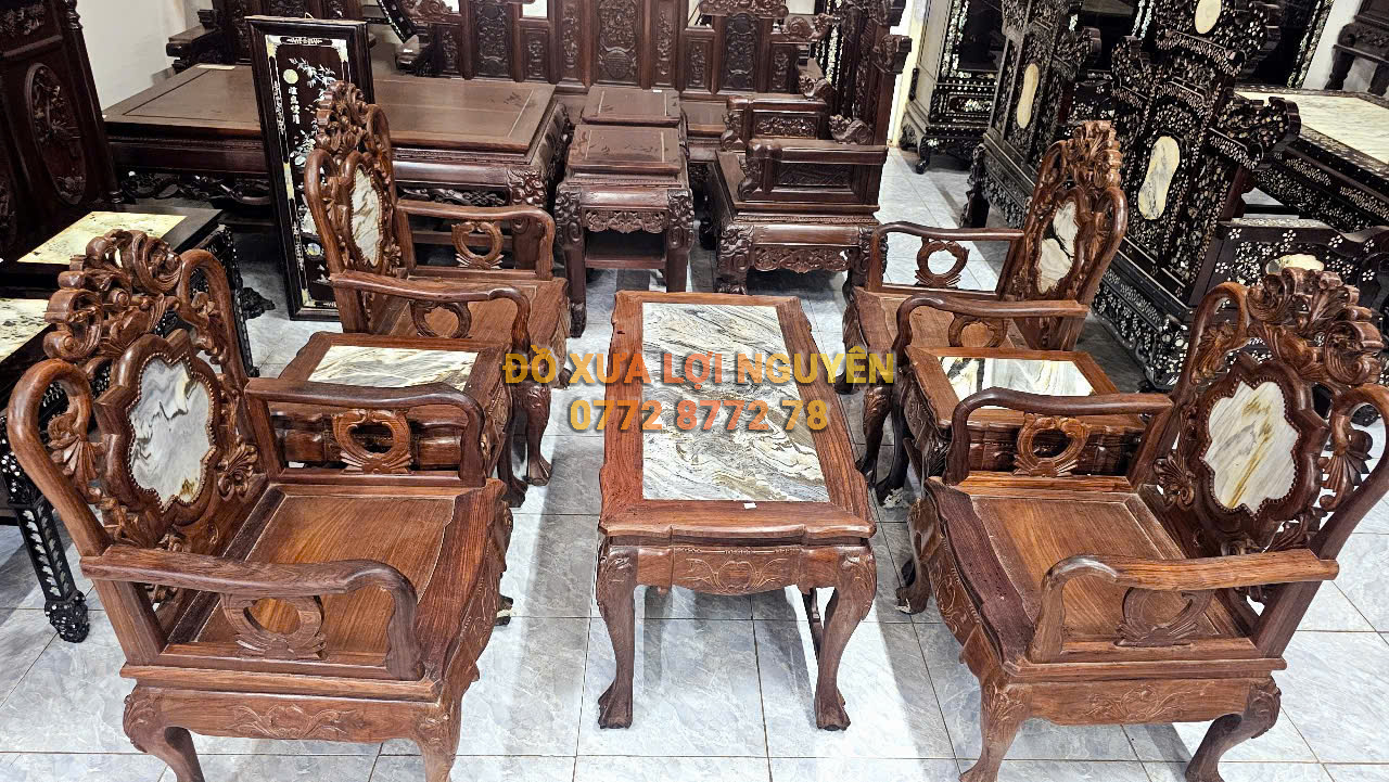 Bộ bàn hoa lá tây, gỗ trắc ta xưa đục trạm sắc nét