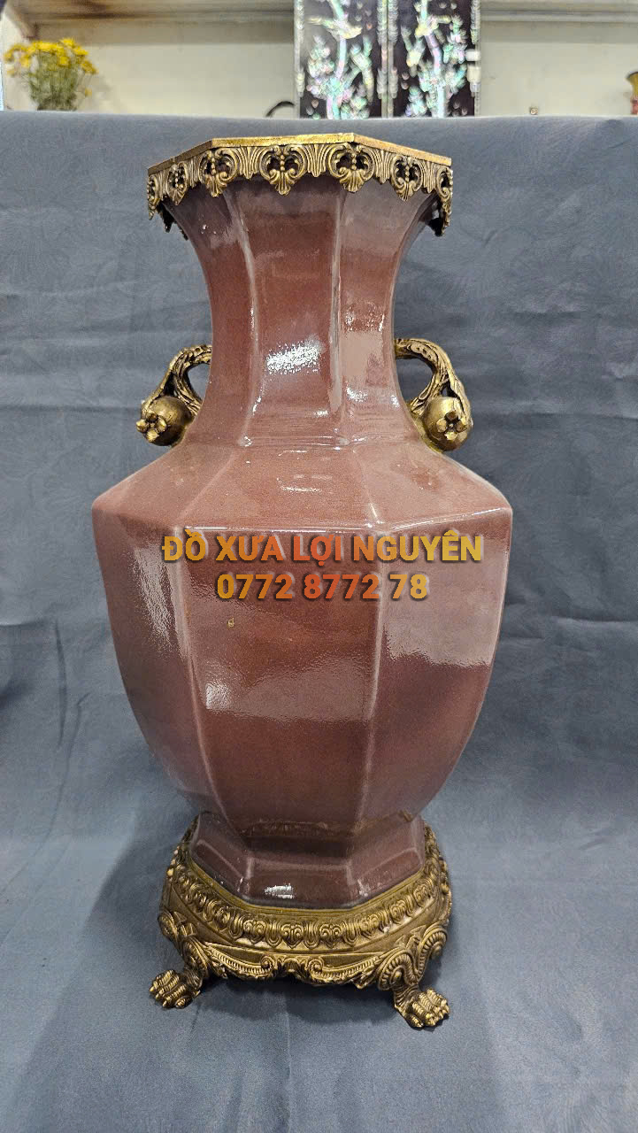 Bình gốm Tàu xuất Âu bọc đồng vip