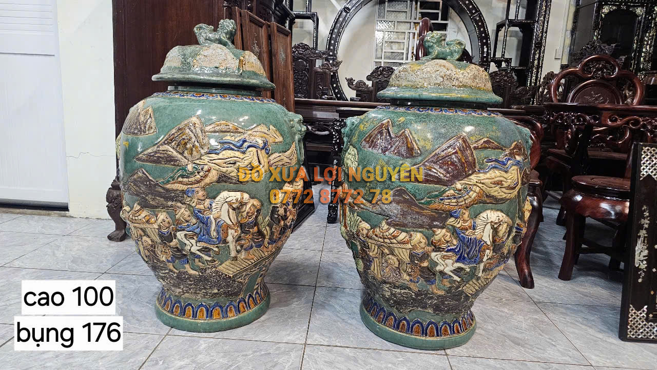 Cặp choé gốm biên hoà, cao to. Rất đẹp