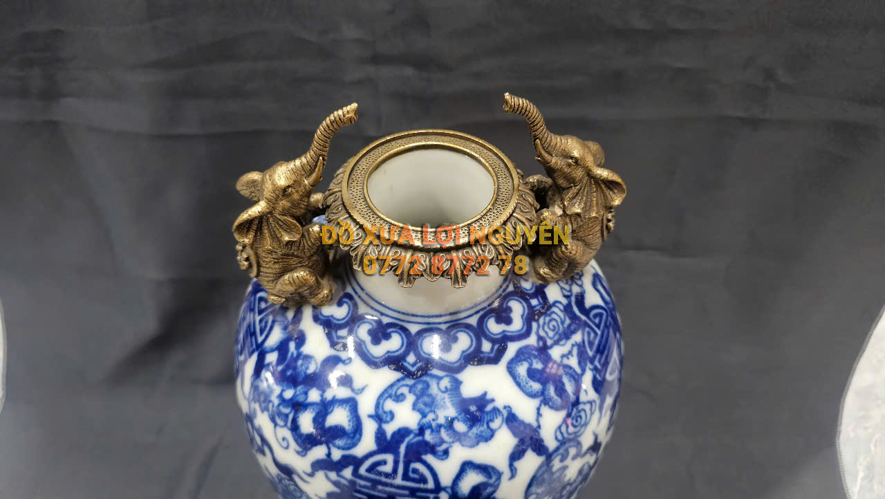 Bình gốm Tàu xuất Âu bọc đồng vip