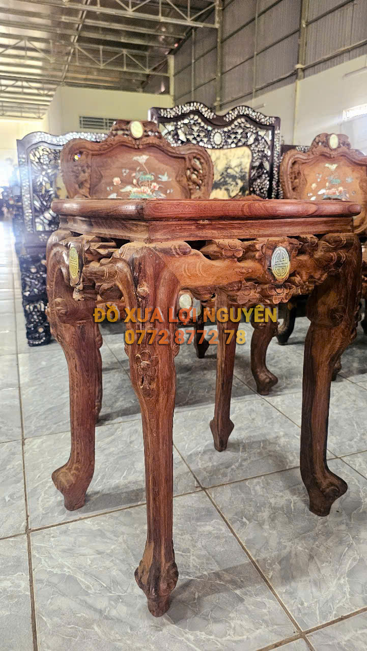 Bộ bàn Louis hoàng gia 9 món, gỗ cẩm lai, cẩn ngà