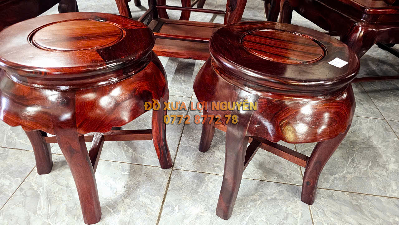 Bộ ruột dơi, gỗ cẩm lai ta 7 món