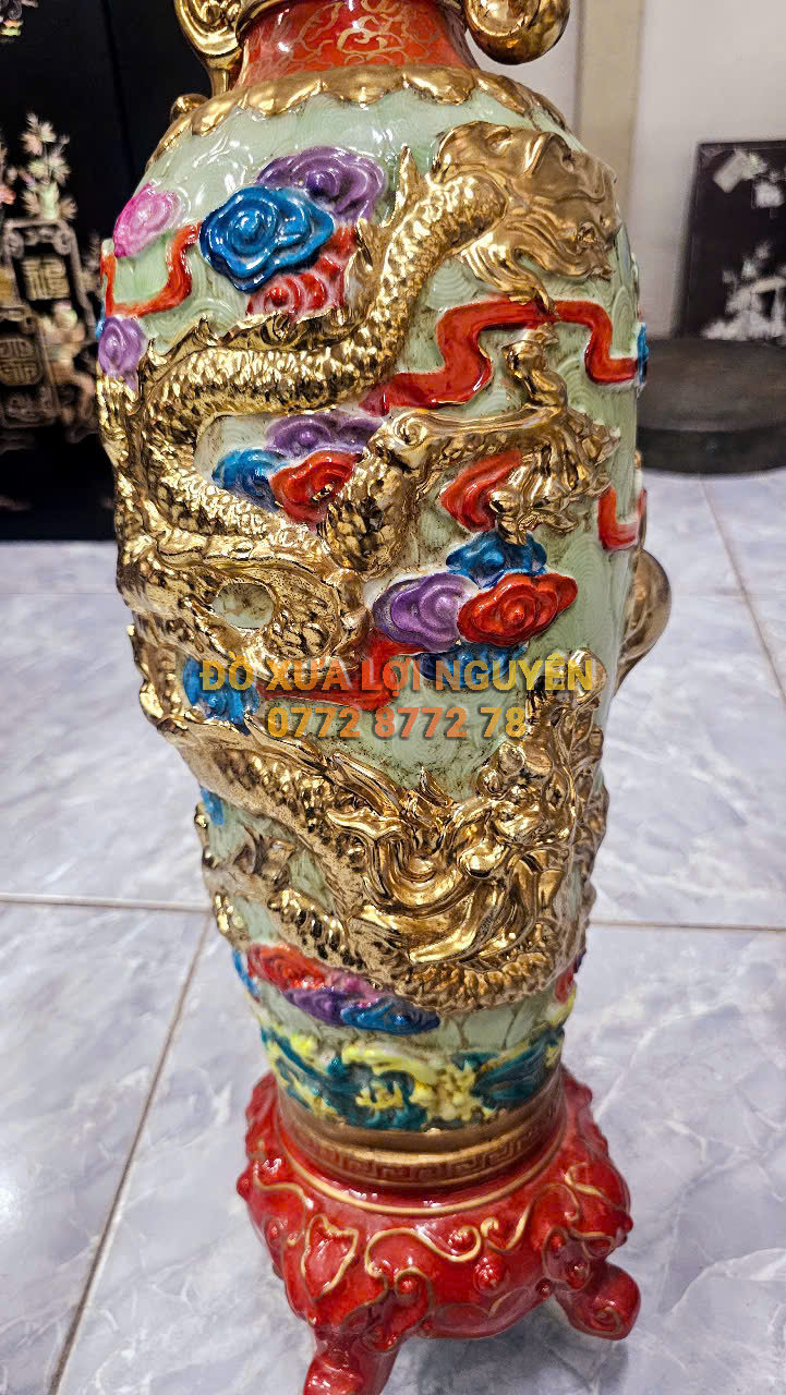 Cặp bình gốm tàu vip, mạ vàng thật, rồng đắp nổi