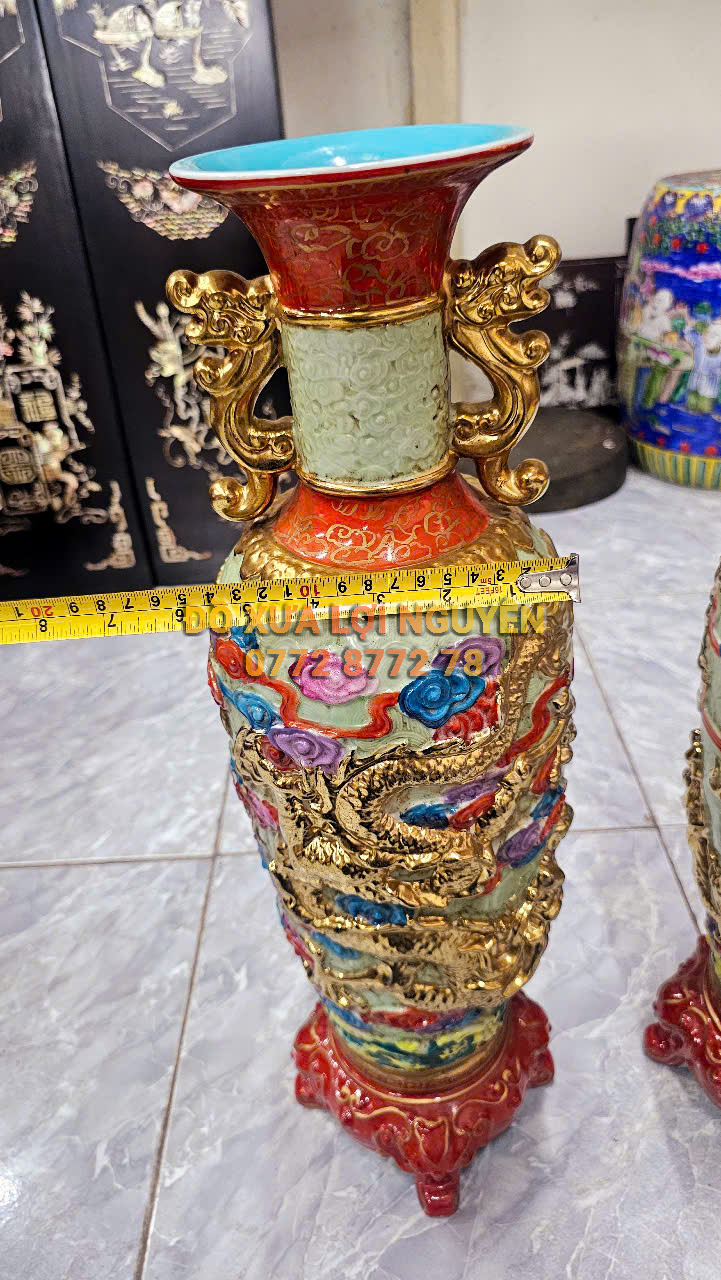 Cặp bình gốm tàu vip, mạ vàng thật, rồng đắp nổi
