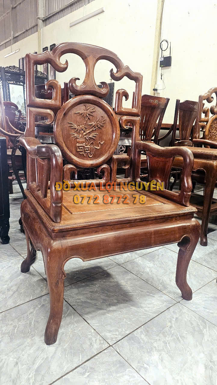 Bộ bàn móc 8 món, gỗ cẩm lai xưa