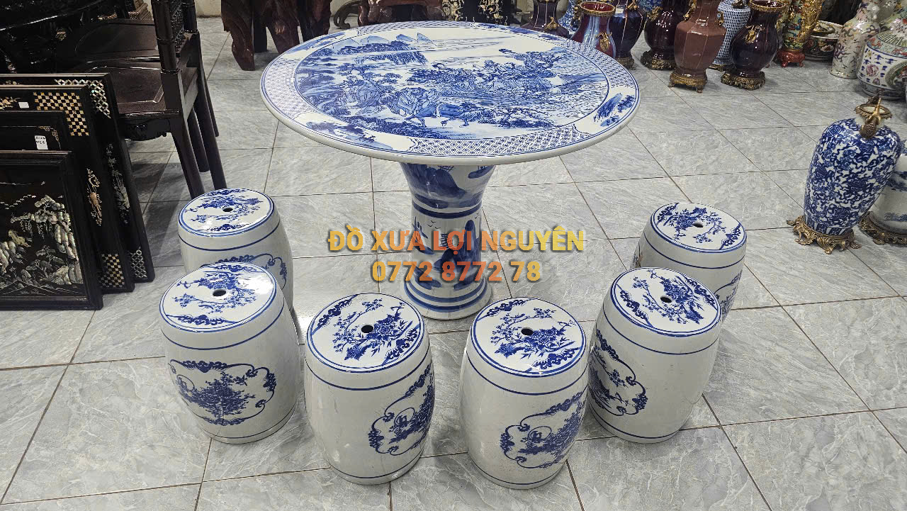 Bộ bàn gốm Tàu men lam, vẽ bát tiên tuyệt đẹp