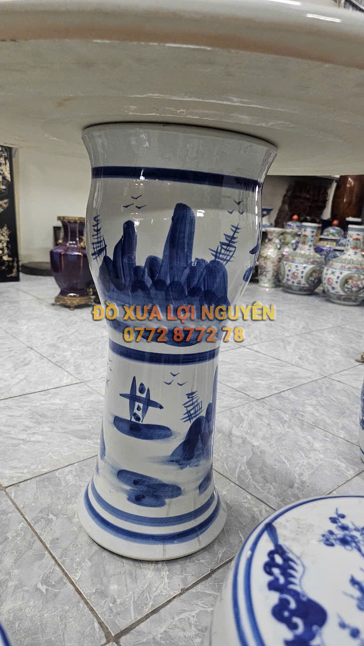 Bộ bàn gốm Tàu men lam, vẽ bát tiên tuyệt đẹp