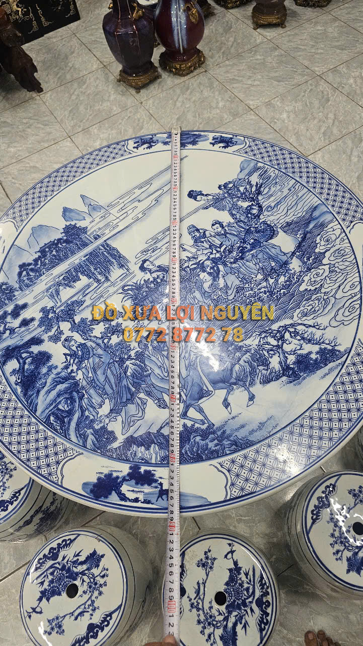 Bộ bàn gốm Tàu men lam, vẽ bát tiên tuyệt đẹp