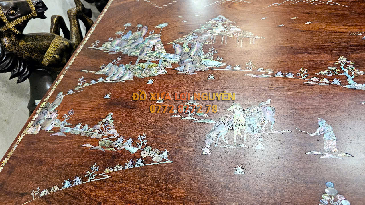 Bộ bàn ăn gỗ hương 9 món, mặt dày 5 cm