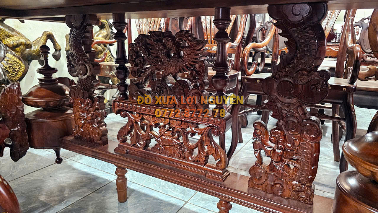 Bộ bàn ăn gỗ hương 9 món, mặt dày 5 cm