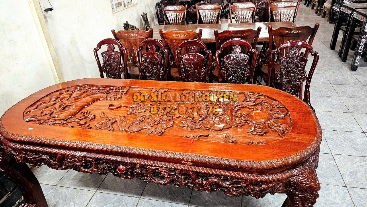 Bộ bàn gỗ hương ta 11 món đẹp