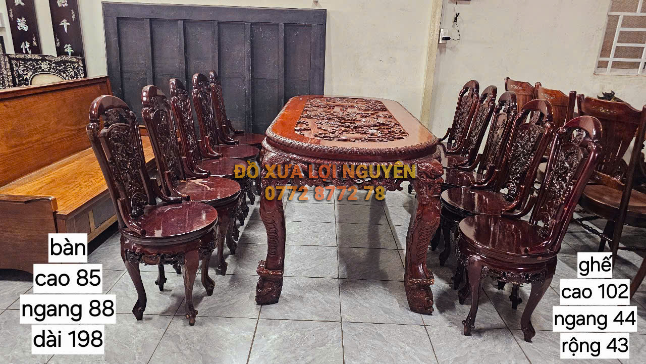 Bộ bàn gỗ hương ta 11 món đẹp