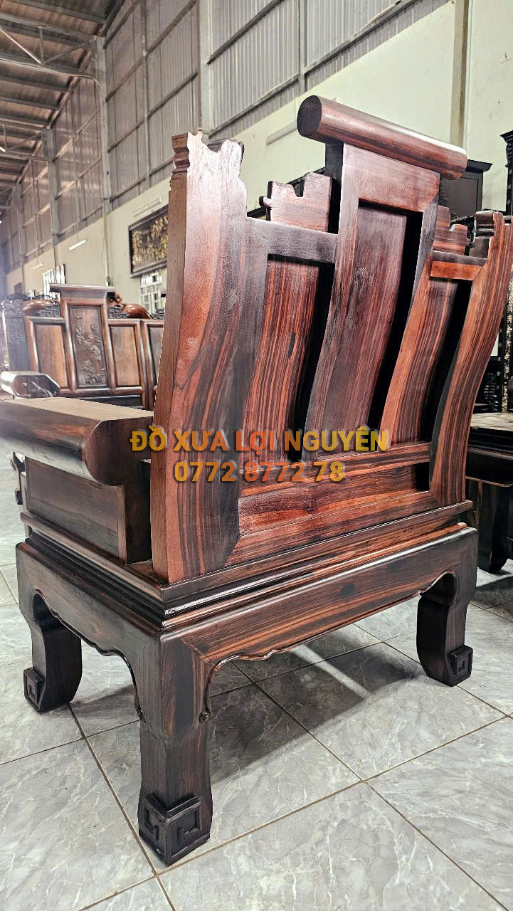 Bộ bàn 6 món, Gỗ mun ta xưa