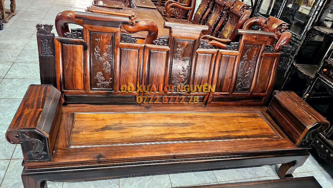 Bộ bàn 6 món, Gỗ mun ta xưa