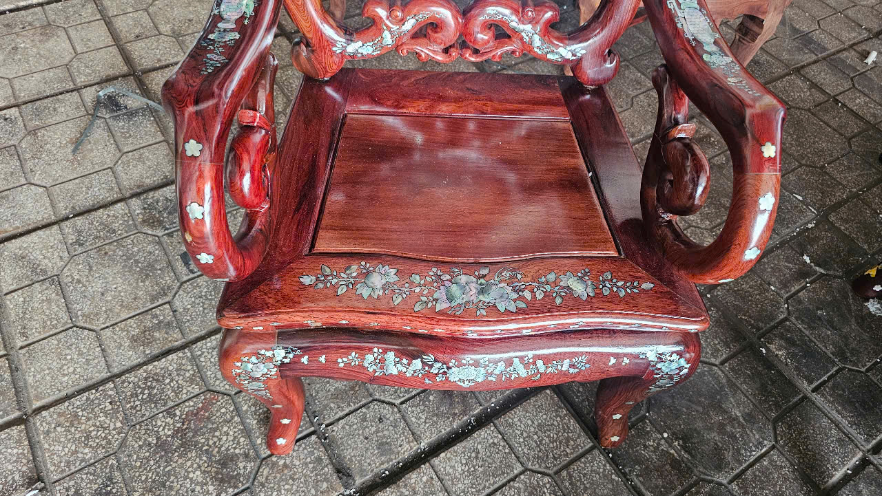 Bộ bàn cẩm lai 7 món, cẩn ốc đỏ siêu vip