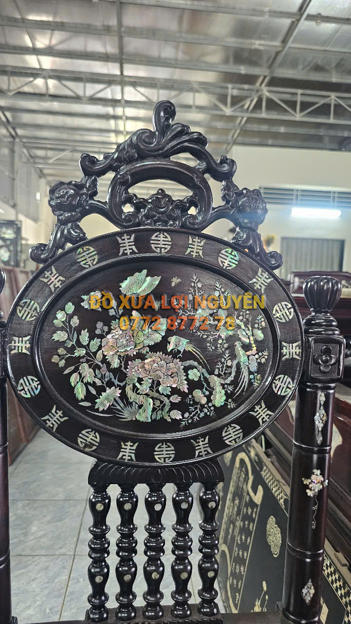 Bộ bàn ăn Louis 9 món, cẩn ốc vip