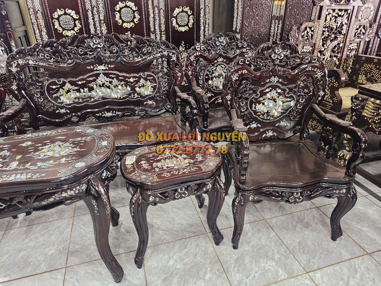 Bộ bàn Louis khánh dơi 9 món, cẩn ốc đẹp, gỗ gõ mật