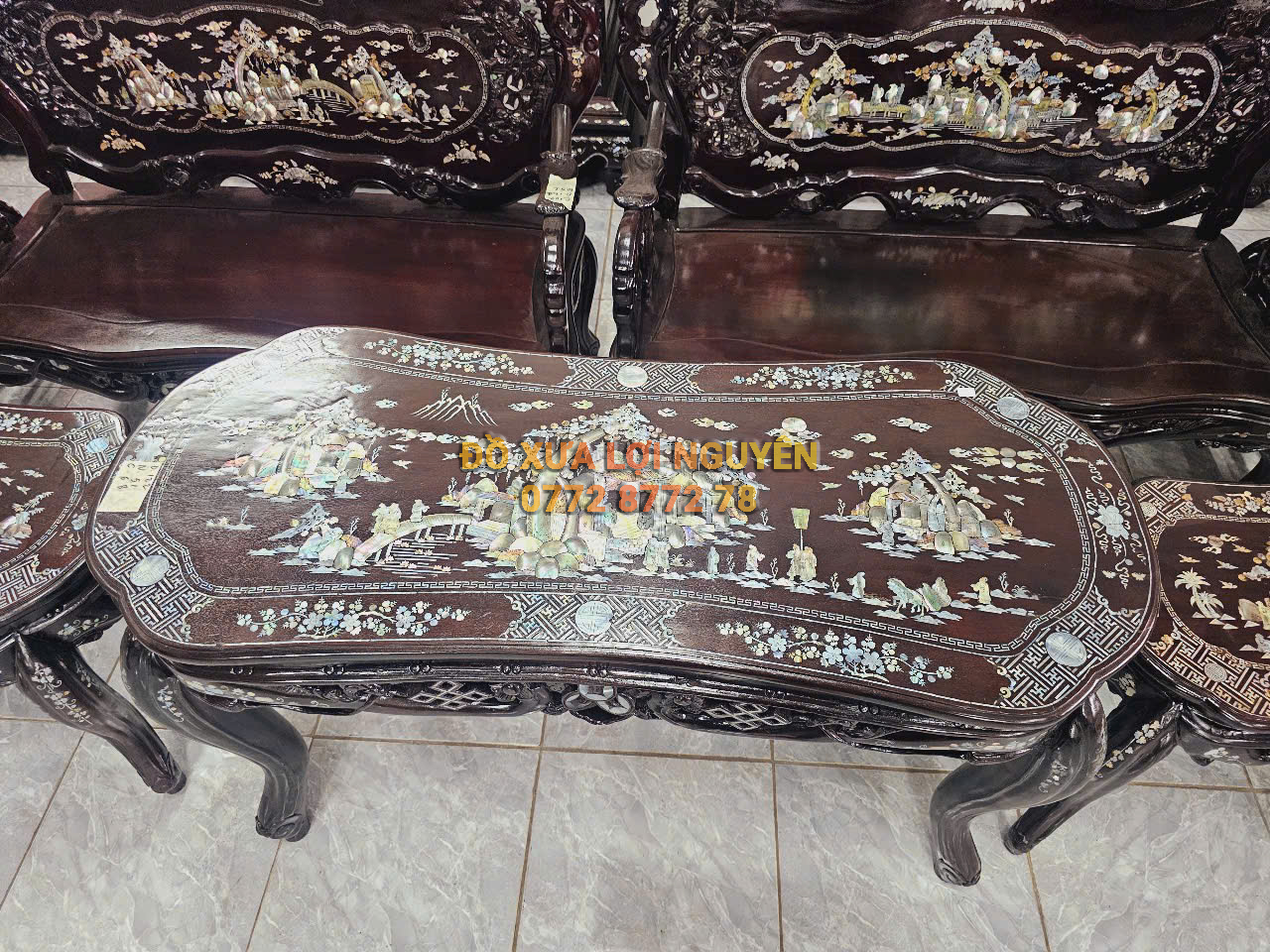 Bộ bàn Louis khánh dơi 9 món, cẩn ốc đẹp, gỗ gõ mật