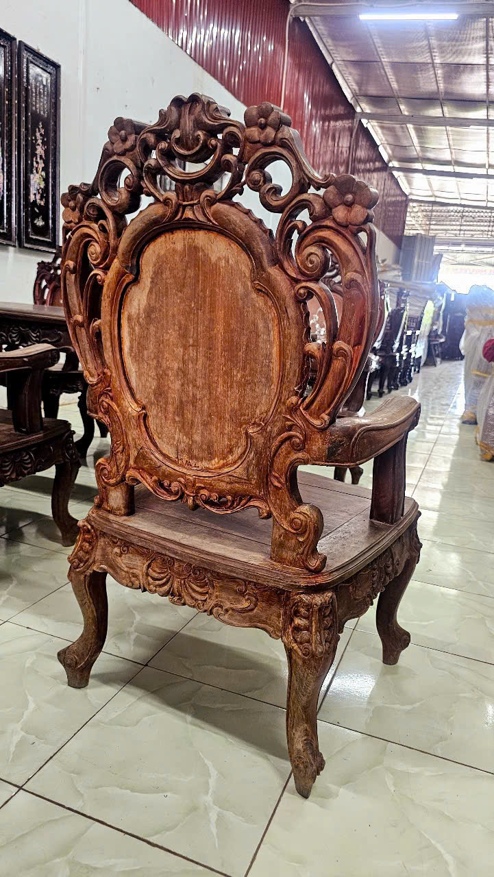 Bộ bàn gỗ gõ mật chuẩn xưa, 7 món, trạm đục hoa lá tây