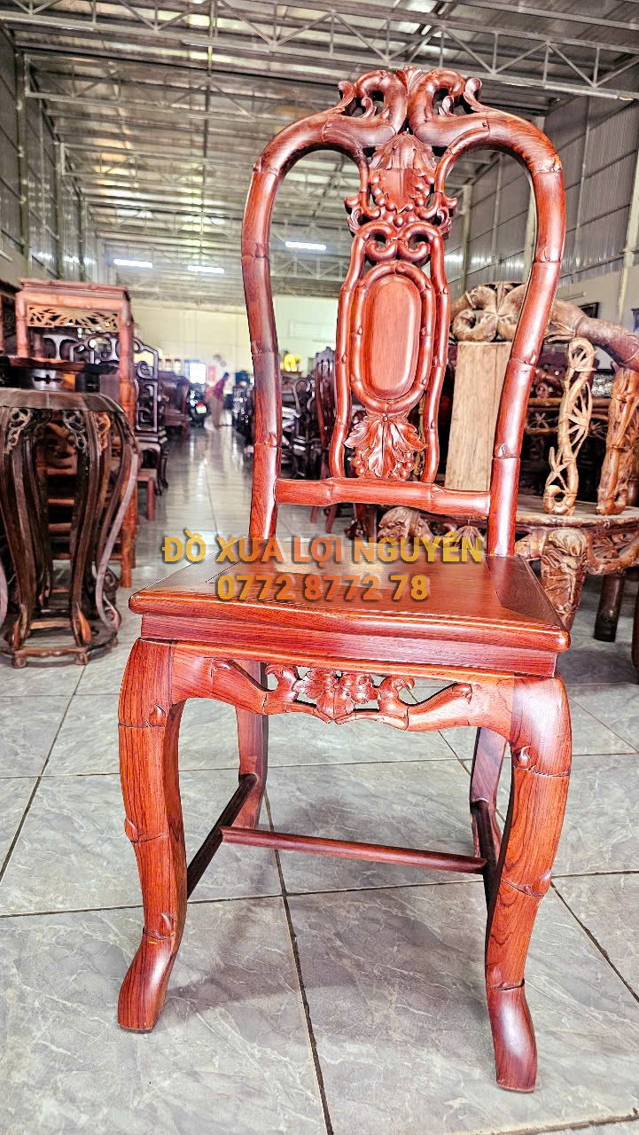 Bàn ăn 9 món, gỗ cẩm lai xưa đẹp