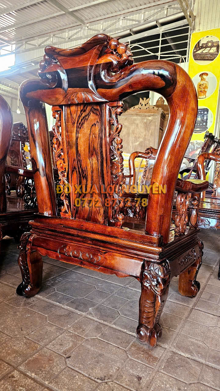 Bộ bàn phòng khách gỗ mun ta 8 món xưa