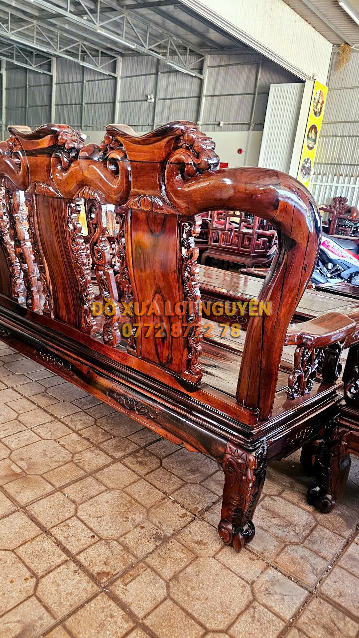 Bộ bàn phòng khách gỗ mun ta 8 món xưa