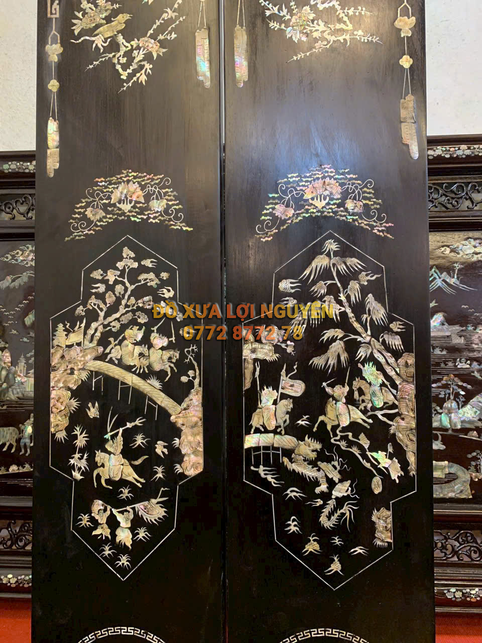 Cặp câu đối gỗ gõ mật xưa VIP