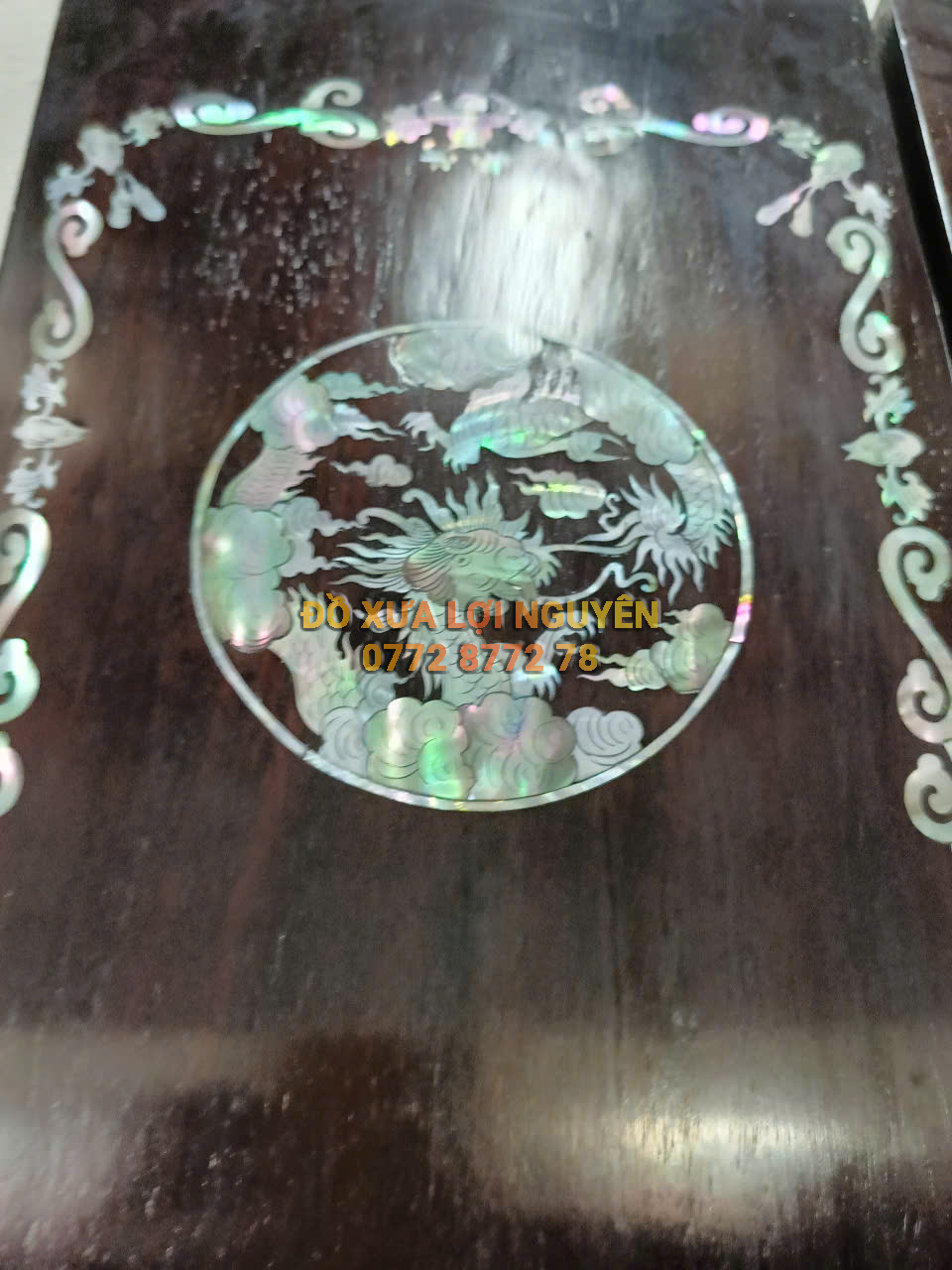 Cặp câu đối chữ, gỗ gõ mật