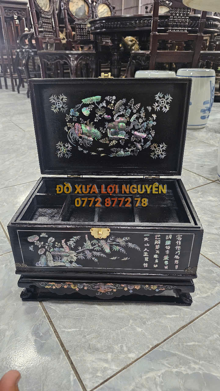 Tráp chữ nhật, gỗ gõ mật, cẩn ốc đẹp