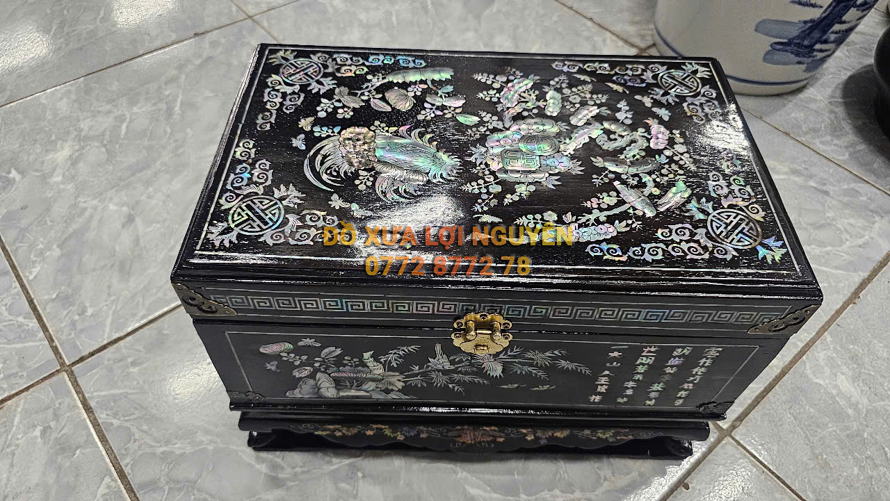 Tráp chữ nhật, gỗ gõ mật, cẩn ốc đẹp