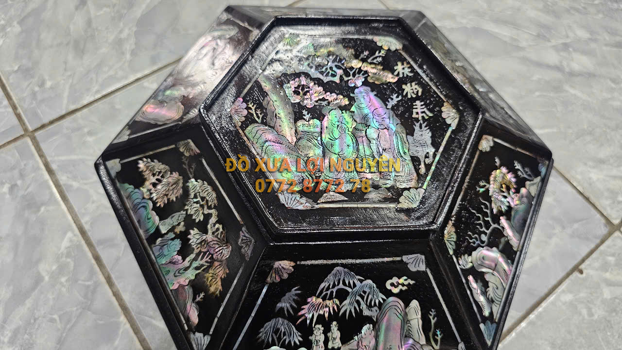 Tráp lục giác, cẩn ốc đẹp, gỗ gõ mật