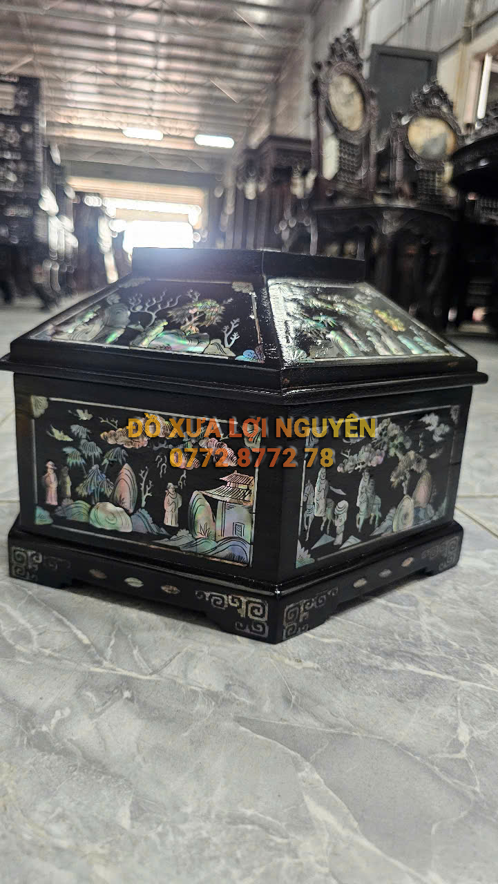 Tráp lục giác, cẩn ốc đẹp, gỗ gõ mật