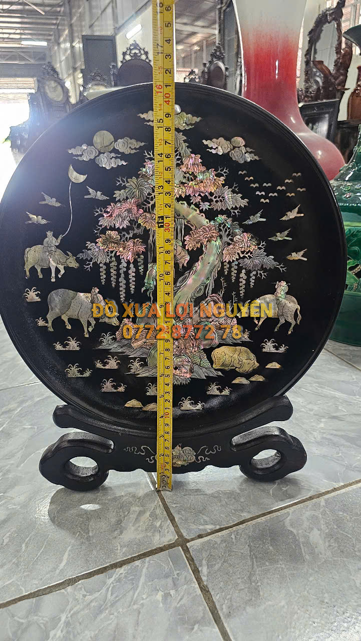 Dĩa tranh quê hương, gỗ gõ mật, cẩn ốc đẹp