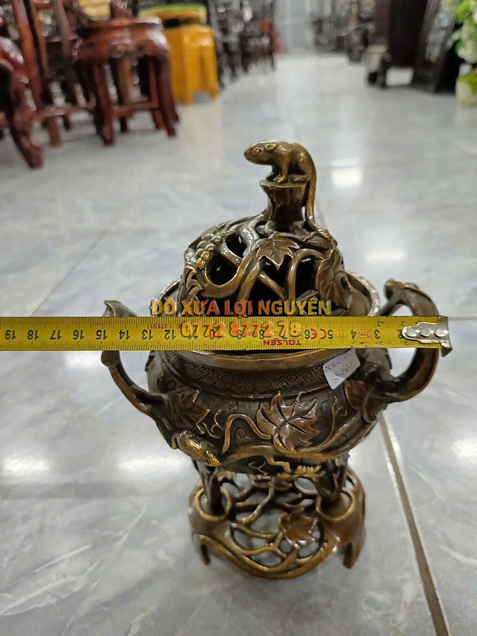 Xông trầm nho sóc bằng đồng